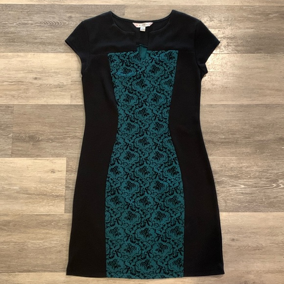 AA Studio size 4P sexy holiday dress - Picture 1 of 4